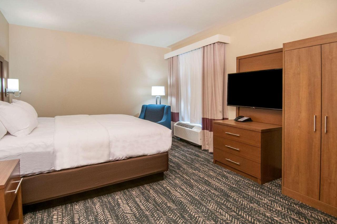 Comfort Inn & Suites Downtown Near University Tuscaloosa Bagian luar foto