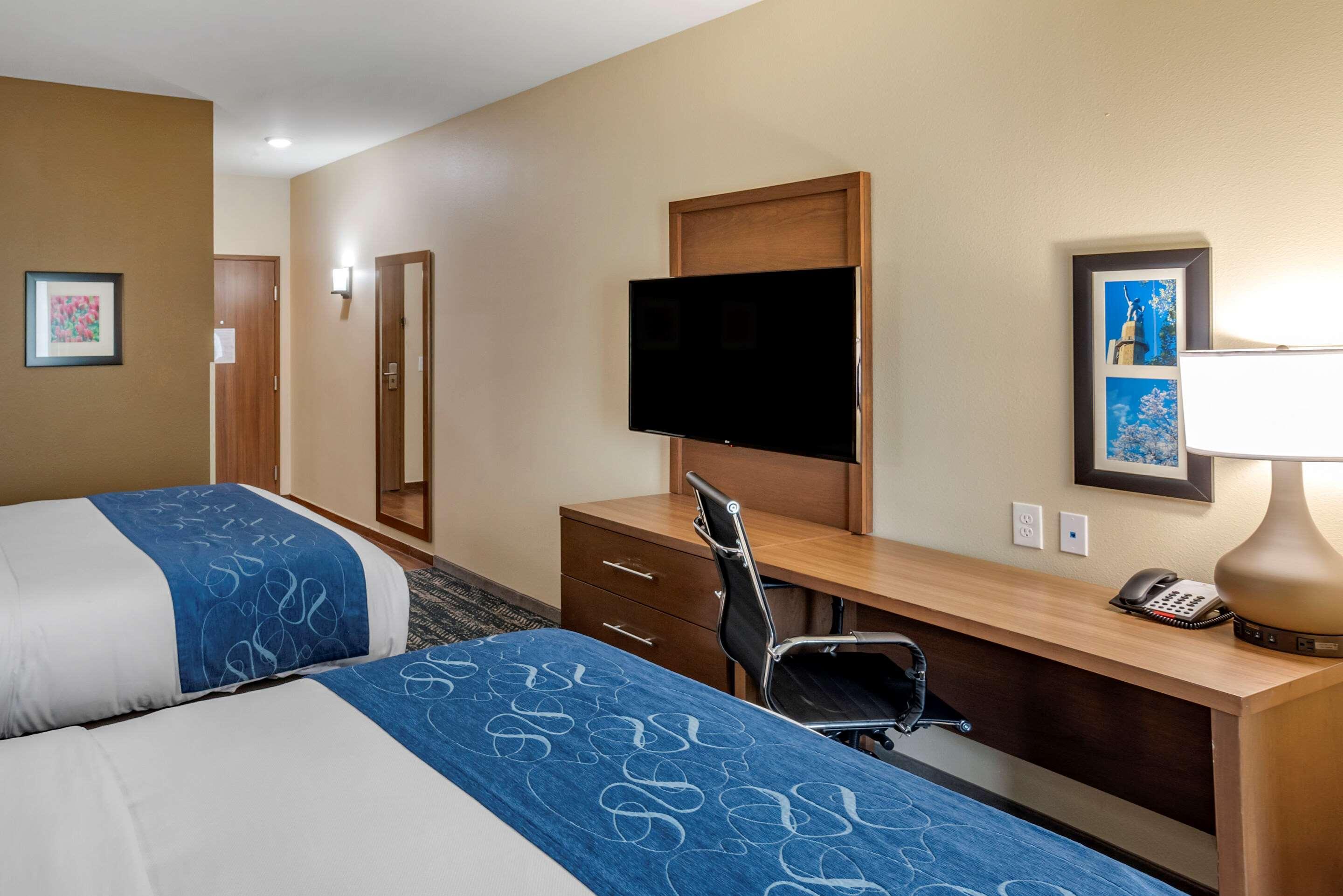 Comfort Inn & Suites Downtown Near University Tuscaloosa Bagian luar foto