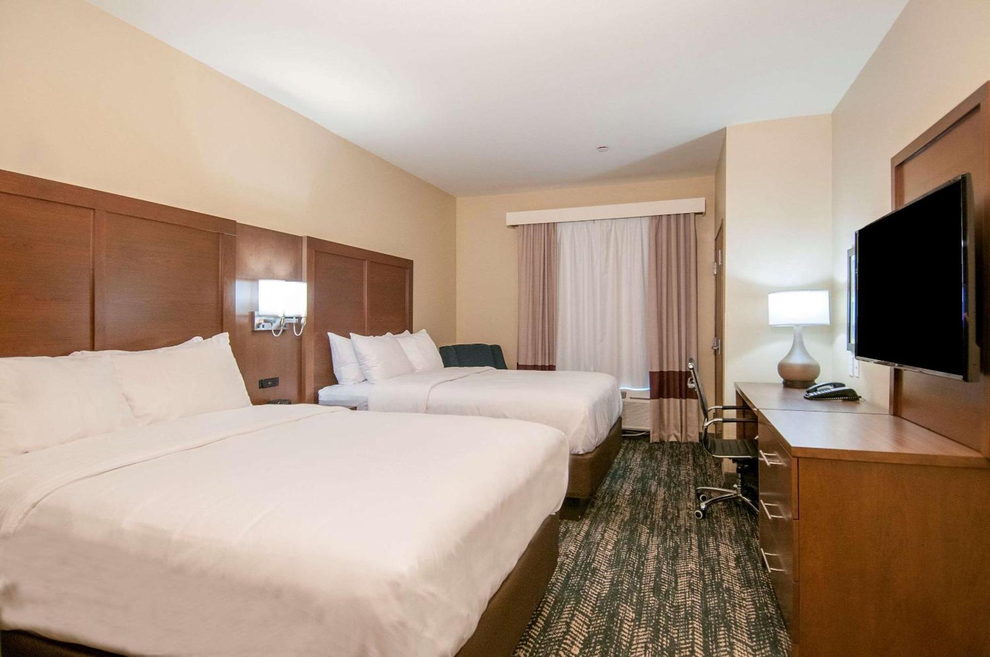 Comfort Inn & Suites Downtown Near University Tuscaloosa Bagian luar foto