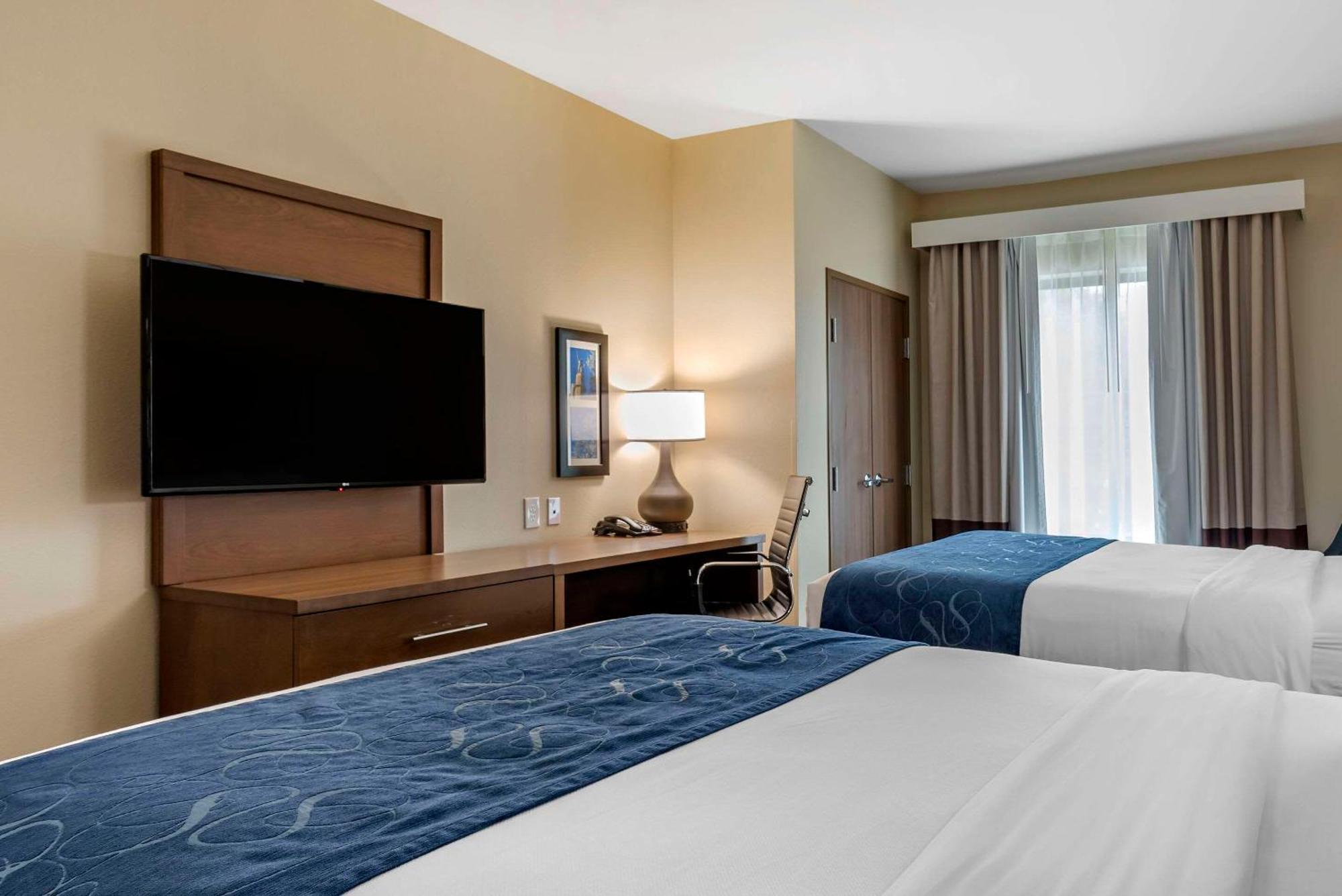 Comfort Inn & Suites Downtown Near University Tuscaloosa Bagian luar foto